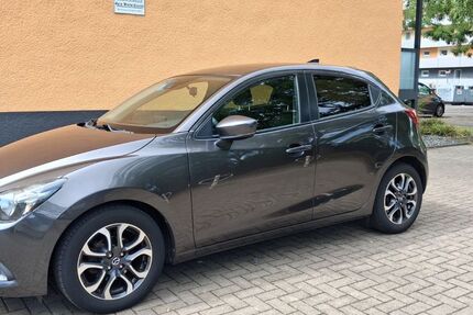 Mazda 2 73.000 km 10.000 &euro; Köln 51069