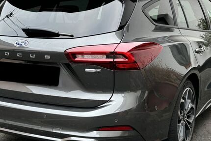 Ford Focus 33.800 km 22.500 &euro; Sankt Augustin 53757