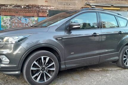 Ford Kuga 79.200 km 16.500 &euro; Leverkusen 51371