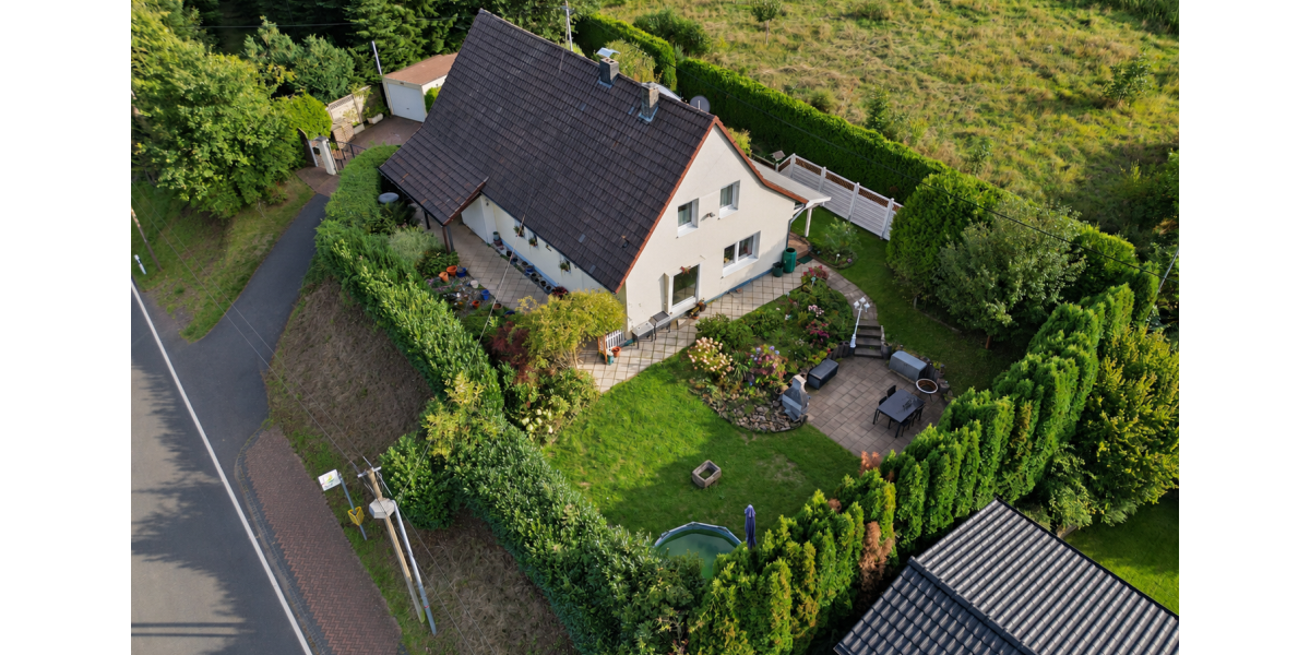 Einfamilienhaus Hennef - 6 Zimmer, 173 m&sup2;, 420.000&euro; | Angebot:27451297
