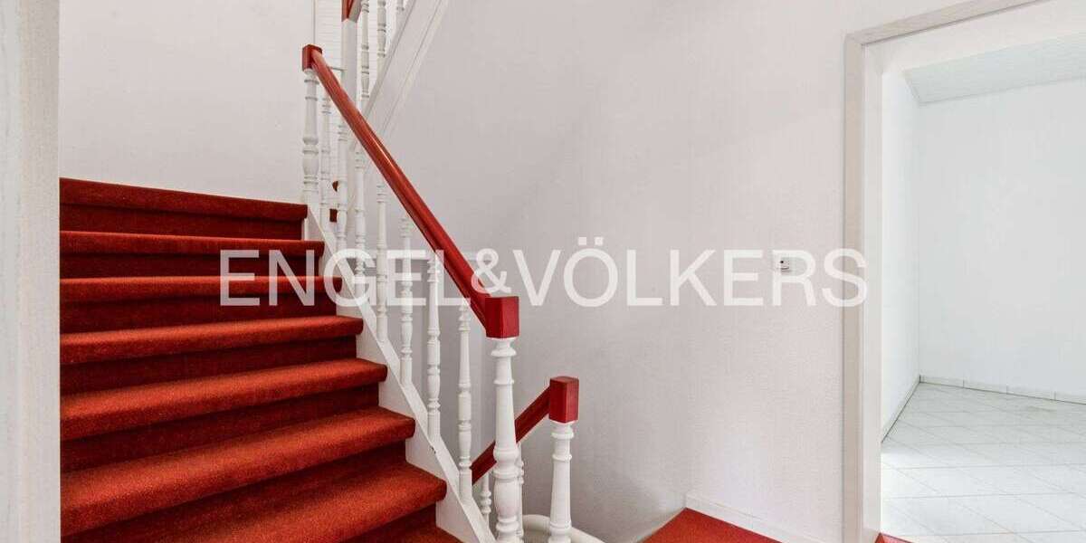 Einfamilienhaus Frechen - 9 Zimmer, 269 m&sup2;, 495.000&euro; | Angebot:27299564