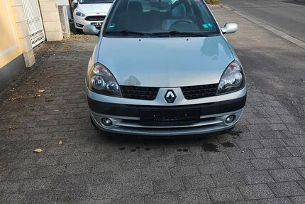 Renault Clio 165.000 km 1.199 &euro; Bonn 53227