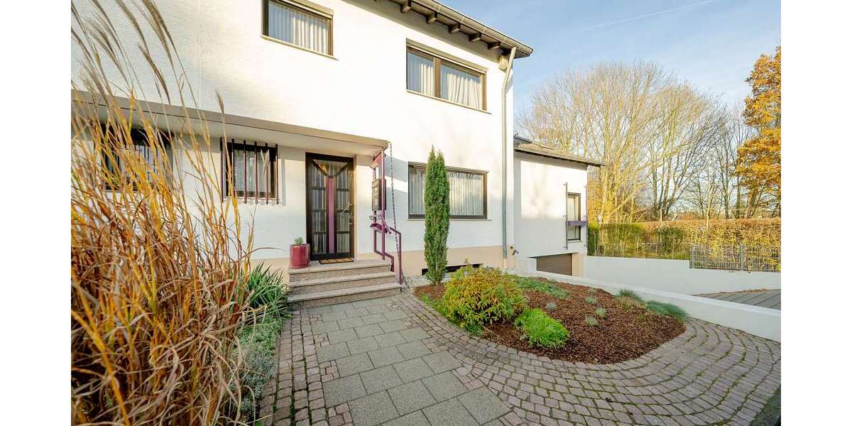 Einfamilienhaus Wesseling - 8 Zimmer, 198 m&sup2;, 735.000&euro; | Angebot:24746538