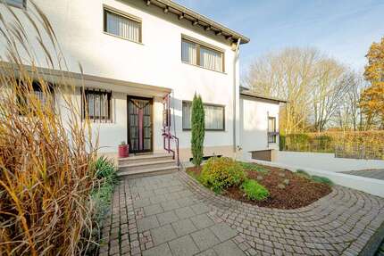 Haus Wesseling - 8 Zimmer, 198 m&sup2;, 735.000&euro; | Angebot:24746538