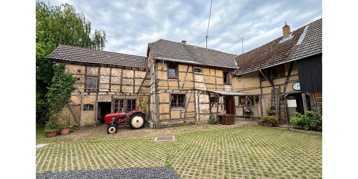 Einfamilienhaus Bornheim - 8 Zimmer, 200 m&sup2;, 760.000&euro; | Angebot:27409890