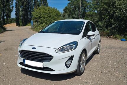 Ford Fiesta 81.000 km 7.600 &euro; Köln 50825