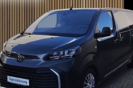 Toyota Proace (Verso) 3.900 km 39.990 &euro; Leverkusen 51381