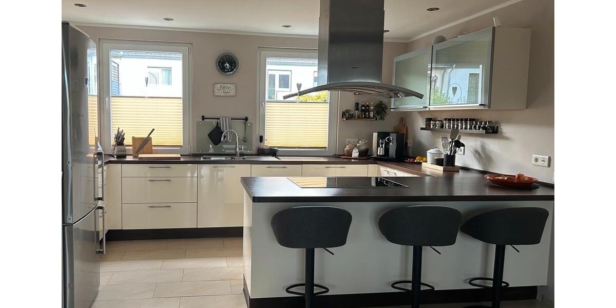 Reihenhaus Köln Mülheim - 5 Zimmer, 140 m&sup2;, 659.000&euro; | Angebot:27464574