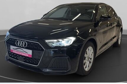 Audi A1 7.880 km 23.490 &euro; Bonn 53119