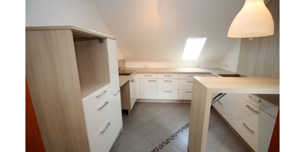 Mit 3D: Mehr Raum fürs Leben – gepflegtes Ein- Zweifamilienhaus mit vielseitigem Platzangebot in Wesseling - Einfamilienhaus Wesseling | Angebot:27350959