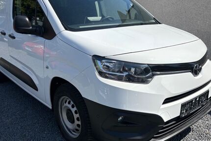 Toyota Proace City 57.100 km 13.700 &euro; Bergisch Gladbach 51469