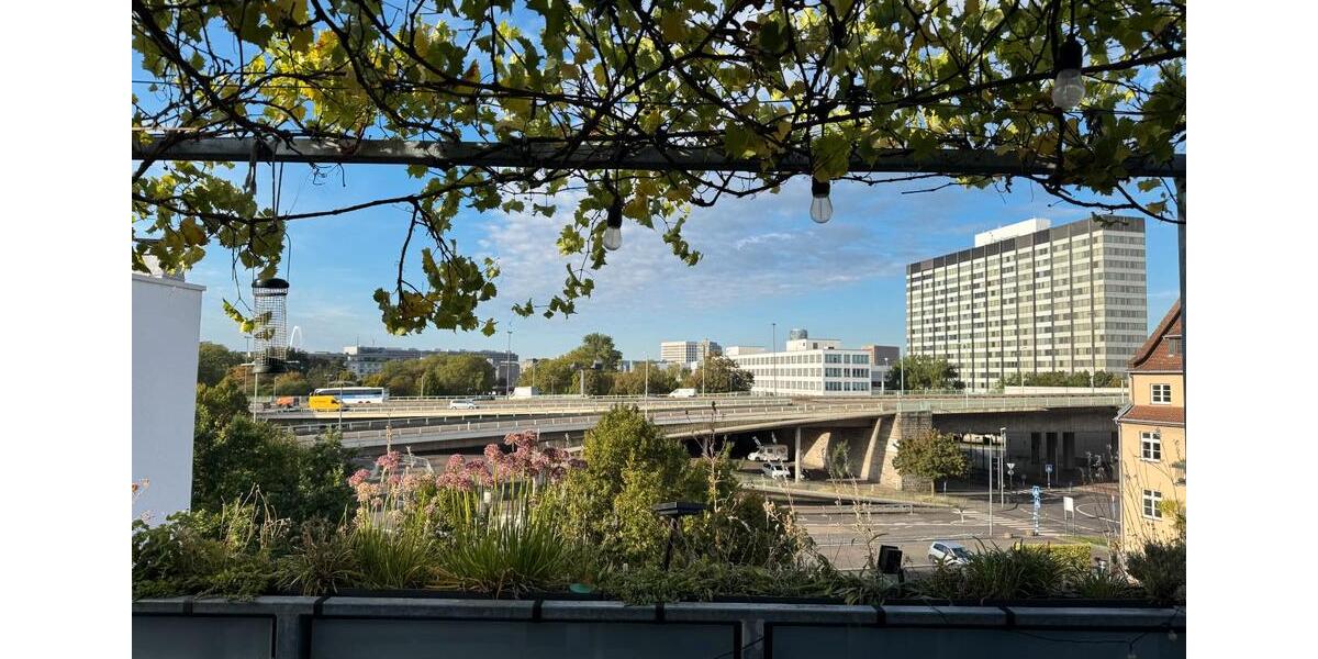 Dachgeschoßwohnung Köln Mülheim - 4 Zimmer, 143 m&sup2;, 719.000&euro; | Angebot:27450764