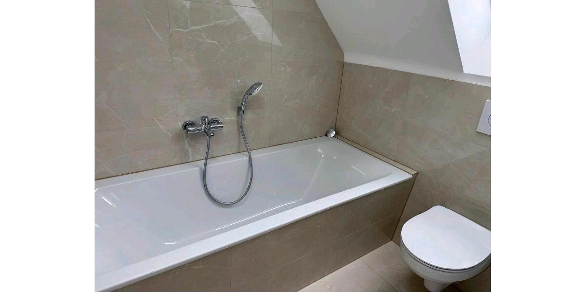 Dachgeschoßwohnung Sankt Augustin - 4 Zimmer, 65 m&sup2;, 950&euro; | Angebot:25209740