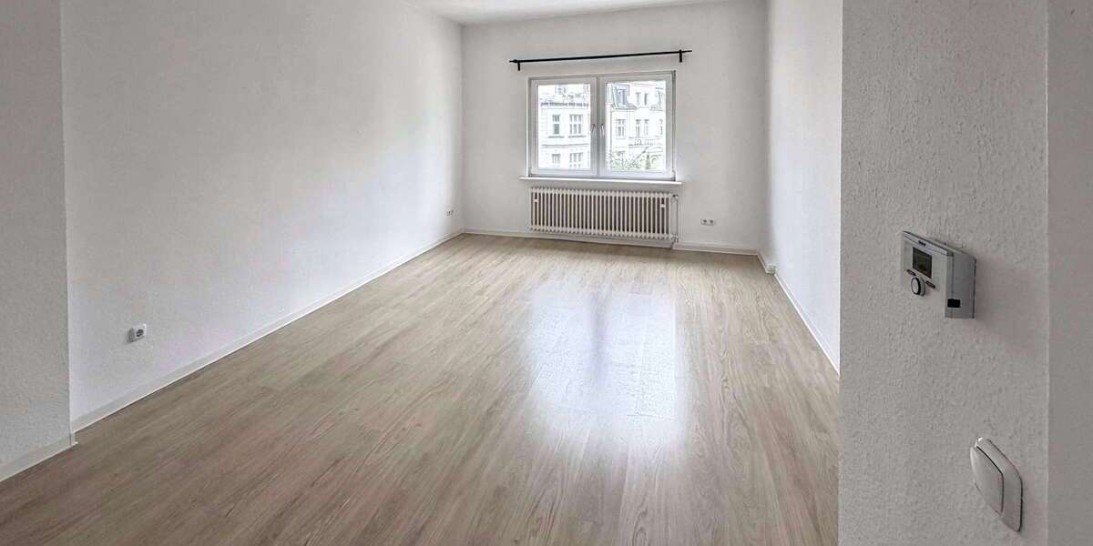 Etagenwohnung Köln Mülheim - 2 Zimmer, 45 m&sup2;, 199.500&euro; | Angebot:24702353