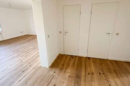 Wohnung Köln Lindenthal - 3 Zimmer, 127 m&sup2;, 2.195&euro; | Angebot:27436943