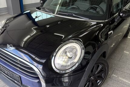 Mini Cooper 122.012 km 14.490 &euro; Köln 50829
