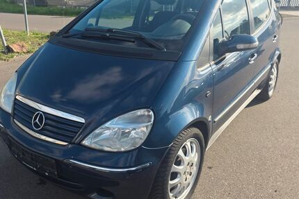 Mercedes-Benz A 190 129.000 km 3.680 &euro; Köln 51105