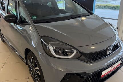 Honda Jazz 27.205 km 23.890 &euro; Brühl 50321