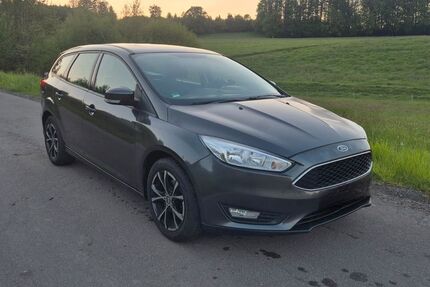 Ford Focus 141.000 km 6.100 &euro; Marienheide 51709
