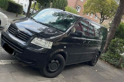 VW T5 Multivan 300.000 km 11.000 &euro; Bonn 53129