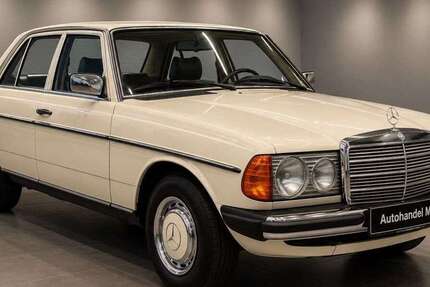 Mercedes-Benz 200 100.950 km 9.400 &euro; Köln 50674