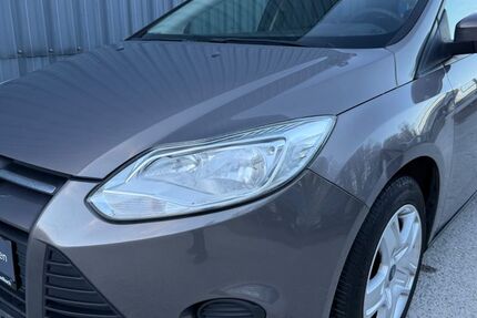 Ford Focus 185.267 km 2.490 &euro; Bergisch Gladbach 51467