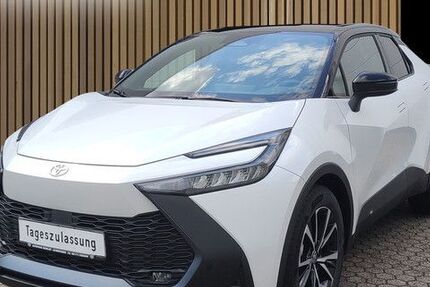 Toyota C-HR 12.500 km 30.990 &euro; Leverkusen 51381