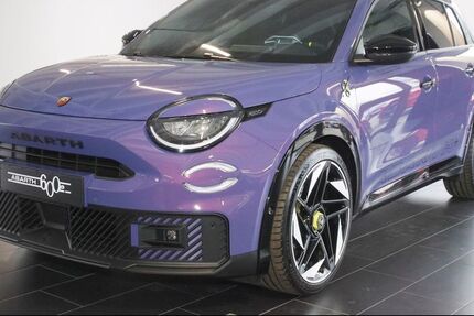 Abarth 600e 14.000 km 34.490 &euro; Bonn 53119