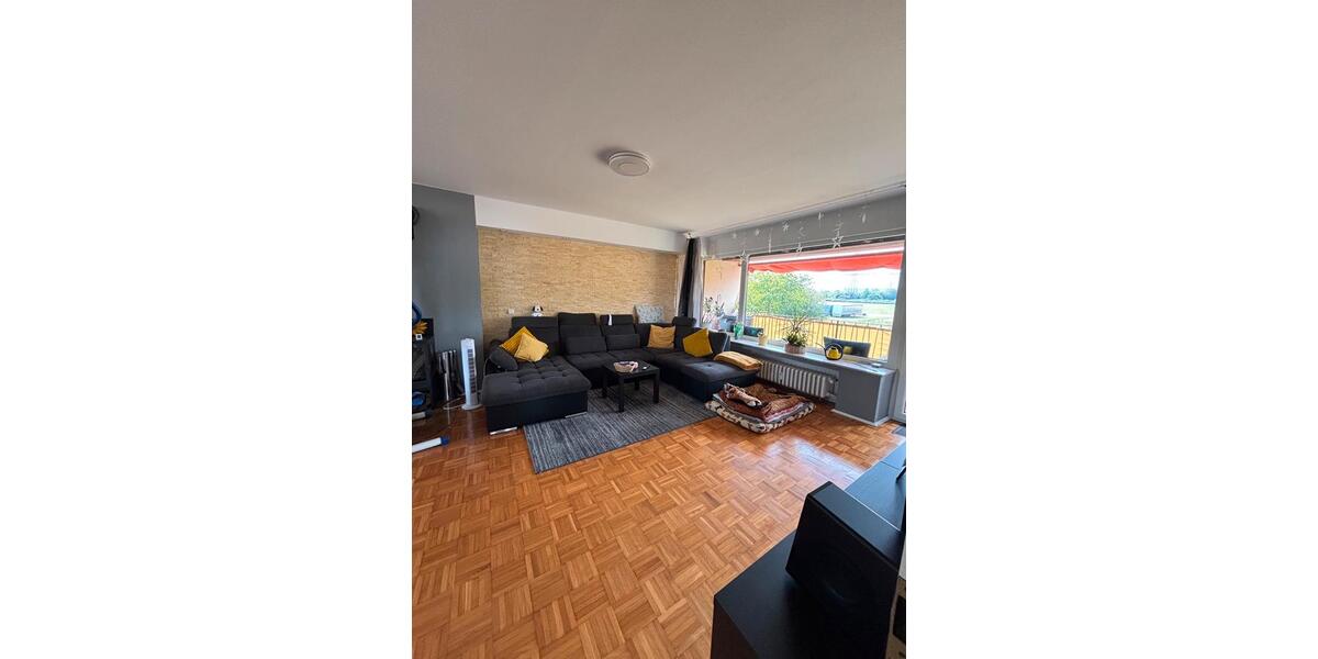 Etagenwohnung Köln Chorweiler - 3 Zimmer, 92 m&sup2;, 260.000&euro; | Angebot:27446942