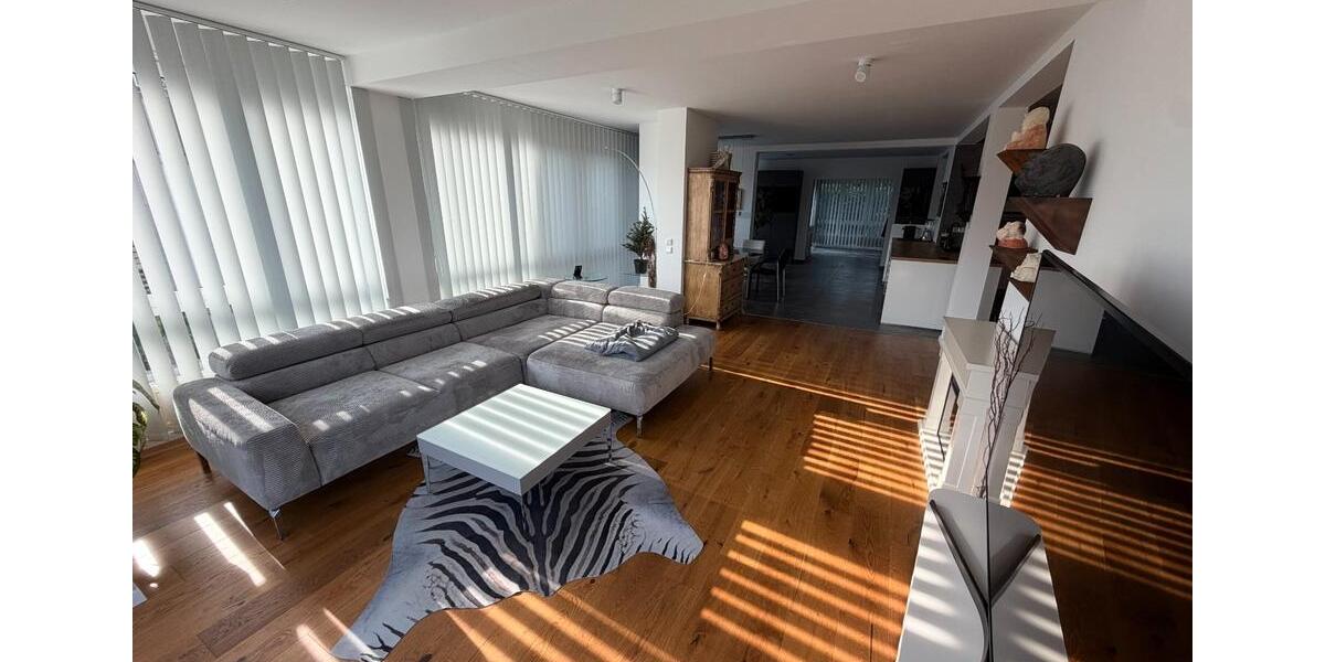 Erdgeschoßwohnung Remscheid Reinshagen - 4 Zimmer, 160 m&sup2;, 429.000&euro; | Angebot:27496416