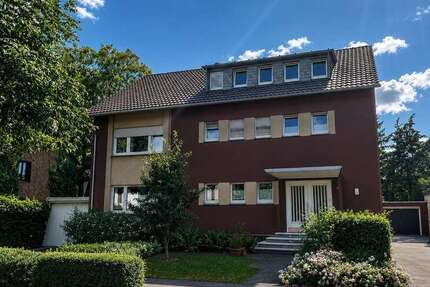 Haus Bonn Beuel-Mitte - 10 Zimmer, 305 m&sup2;, 1.099.000&euro; | Angebot:27463397