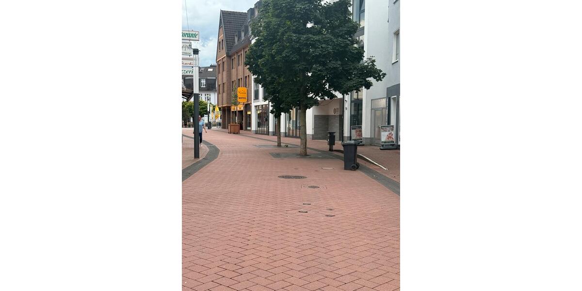 Gewerbeobjekt Troisdorf Bergheim - 2 Zimmer, 8 m&sup2;, 1.836&euro; | Angebot:26169402