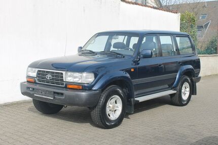Toyota Land Cruiser 149.000 km 57.900 &euro; Köln 50739