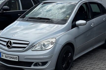 Mercedes-Benz B 170 184.885 km 2.999 &euro; Troisdorf 53842
