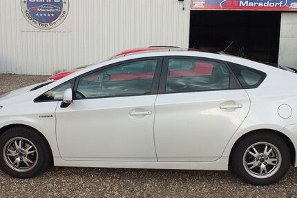 Toyota Prius 93.368 km 10.908 &euro; Köln-Marsdorf/Junkersdorf 50858