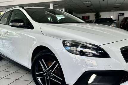 Volvo V40 Cross Country 187.600 km 9.990 &euro; Hilden (bei Düsseldorf) 40721