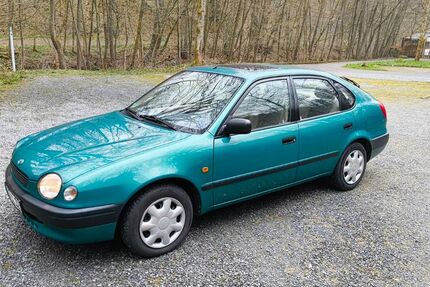 Toyota Corolla 85.200 km 4.900 &euro; Remscheid 42857