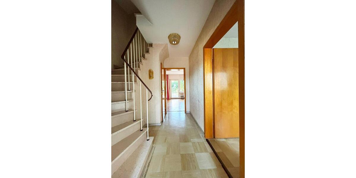 Reihenhaus Köln Kalk - 5 Zimmer, 122 m&sup2;, 315.000&euro; | Angebot:27428653