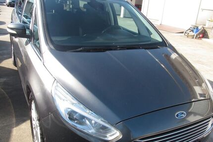 Ford Galaxy 194.000 km 9.400 &euro; Leverkusen 51371