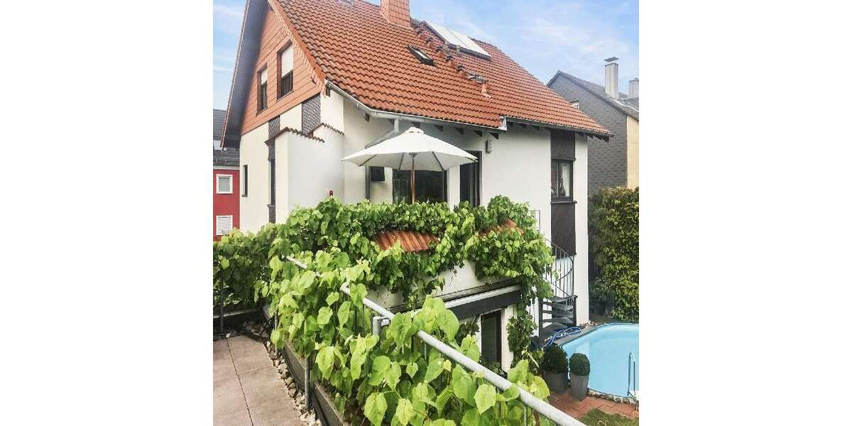 Einfamilienhaus Bonn-Holzlar Holzlar - 10 Zimmer, 238 m&sup2;, 696.000&euro; | Angebot:26361691