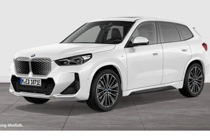 BMW iX1 27.792 km 43.970 &euro; Leverkusen 51371