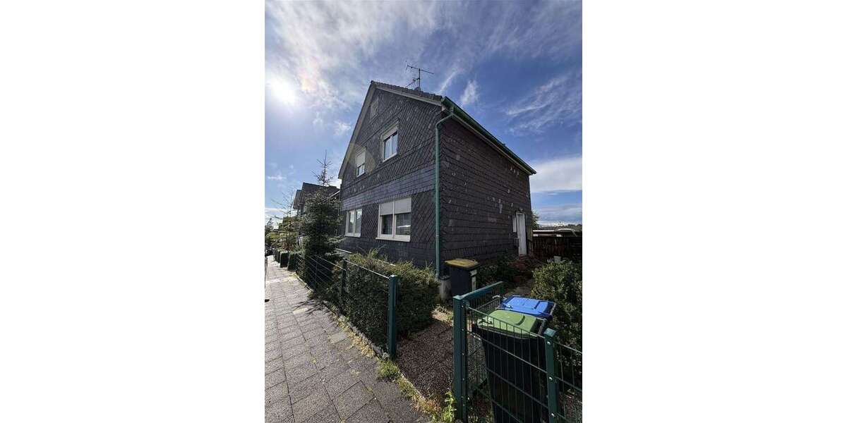 Einfamilienhaus Remscheid Reinshagen - 6 Zimmer, 200 m&sup2;, 365.000&euro; | Angebot:27307970