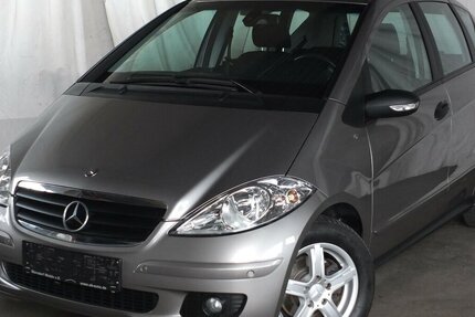 Mercedes-Benz A 150 KLIMAANLAGE PARCTRONIC orig 97.055km ! 97.055 km 5.704 &euro; Köln 50858