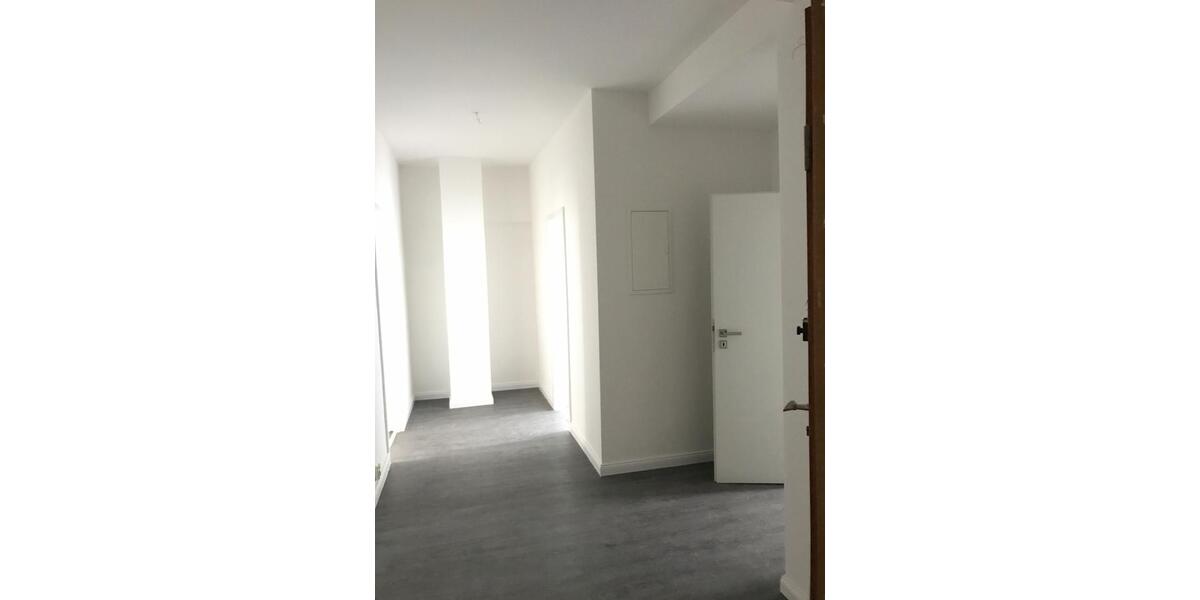 Etagenwohnung Solingen Mitte - 2 Zimmer, 70 m&sup2;, 185.900&euro; | Angebot:27457218