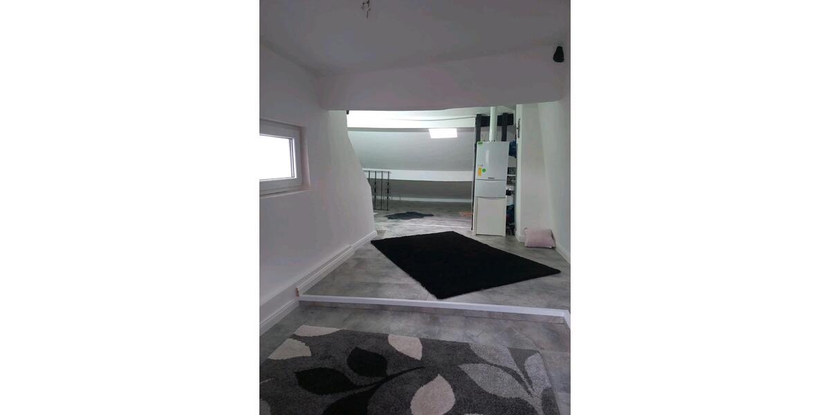 Reihenhaus Wiehl - 6 Zimmer, 150 m&sup2;, 140.000&euro; | Angebot:27465837