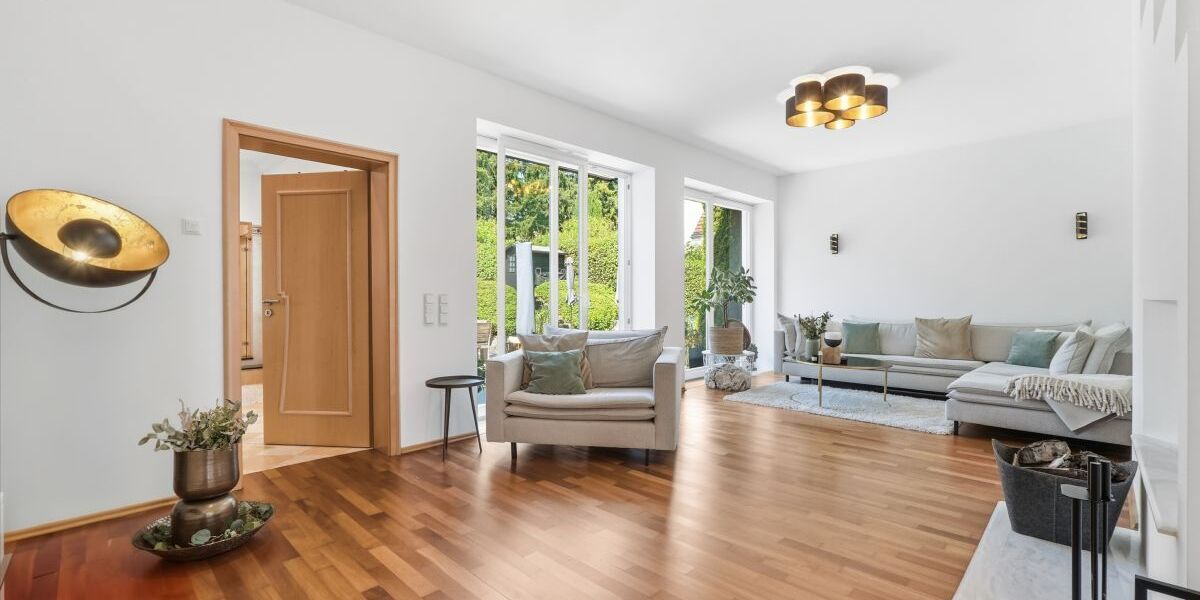 Historisch wohnen, modern leben: Modernisiertes Einfamilienhaus mit Einliegerwohnung (3D-Rundgang). - Einfamilienhaus Solingen Höhscheid | Angebot:27479763