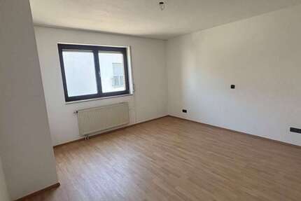 Wohnung Köln Stammheim - 2 Zimmer, 62 m&sup2;, 984&euro; | Angebot:27234414