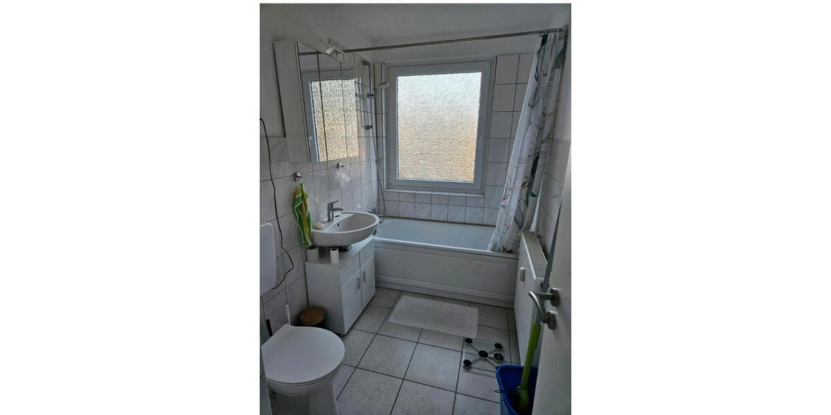 Etagenwohnung Bonn - 2 Zimmer, 48 m&sup2;, 189.000&euro; | Angebot:27482311