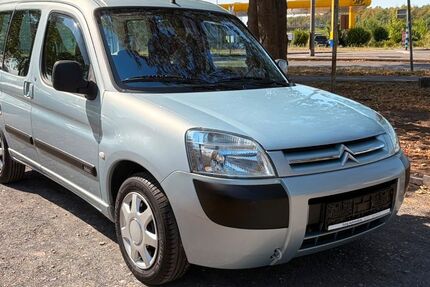 Citroen Berlingo 120.000 km 3.999 &euro; Köln 51107