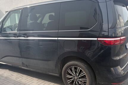 VW T7 Multivan 80.759 km 47.900 &euro; Bornheim 53333